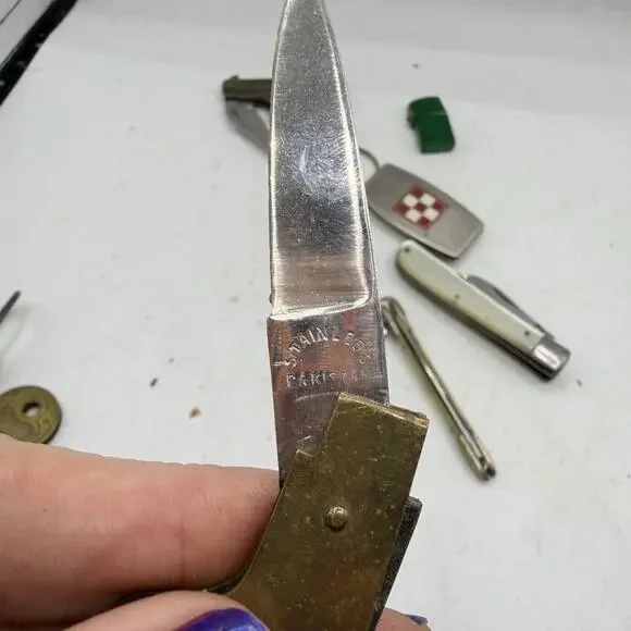 vintage Novelty Pocket Knife Knives Devil Girl Scout Gun Mini Revolver Purina - Picture 6 of 16